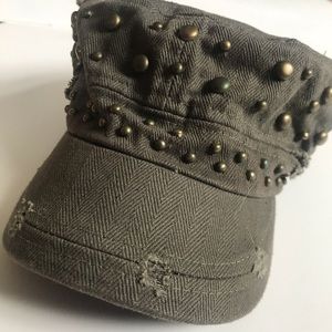 Stylish Hat with Studs